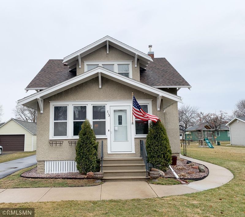 713 W Brooks St, Arlington, MN 55307
