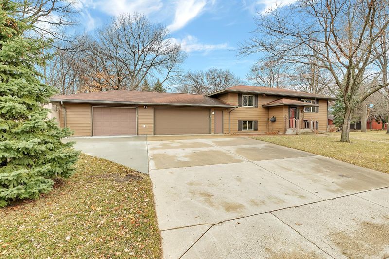1240 22nd Ave S, Saint Cloud, MN 56301