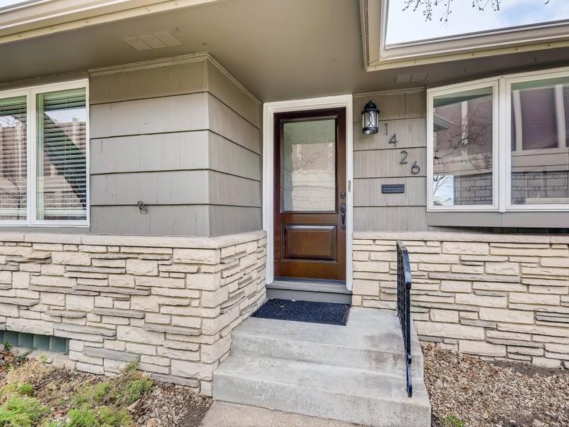 1426 W 61st St, Minneapolis, MN 55419