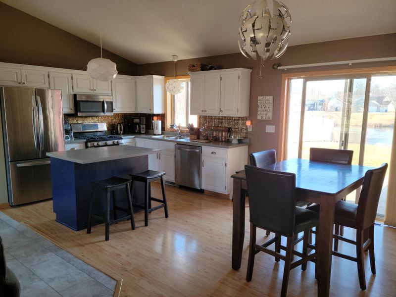 2115 3rd St N, Sartell, MN 56377