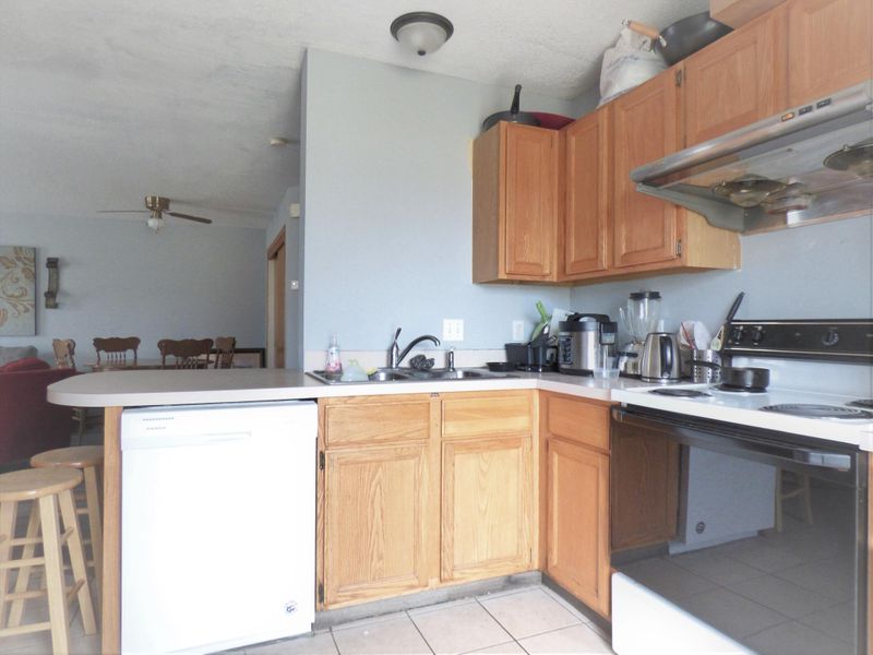 4242 Meghan Ln, Eagan, MN 55122
