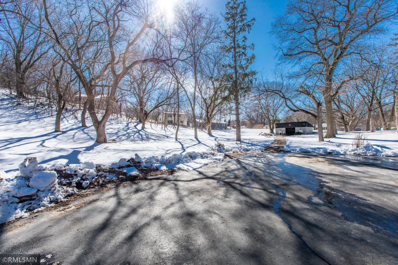 1826 5th St SW, Rochester, MN 55902