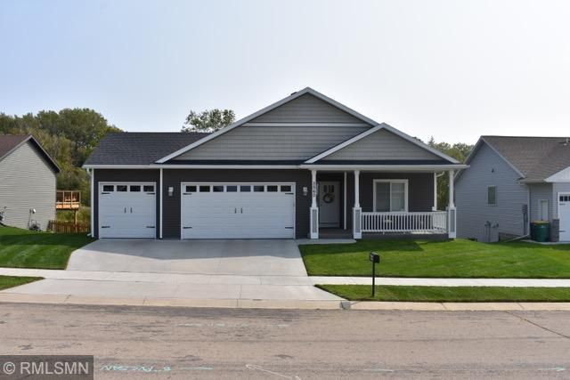 3560 Bridgeview Dr SE, Rochester, MN 55904
