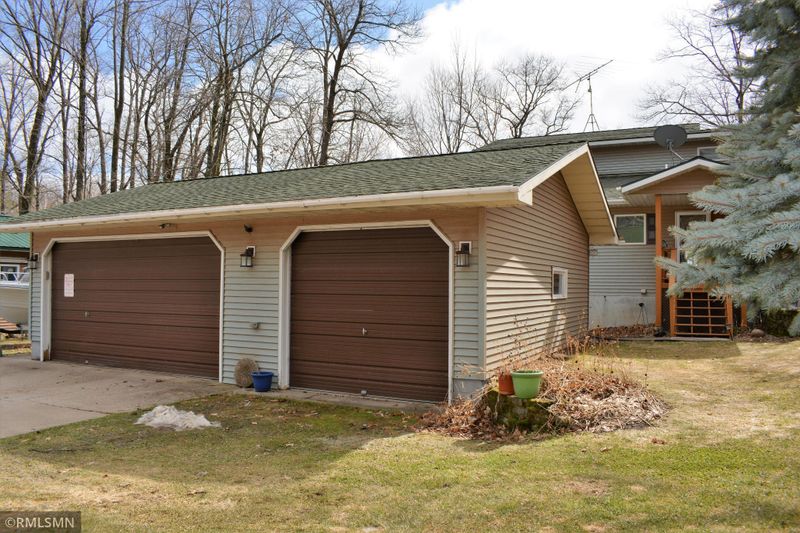 51500 Long Point Pl, Mcgregor, MN 55760