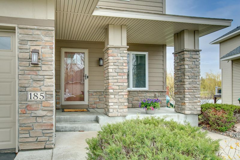 185 124th Ln NW, Coon Rapids, MN 55448