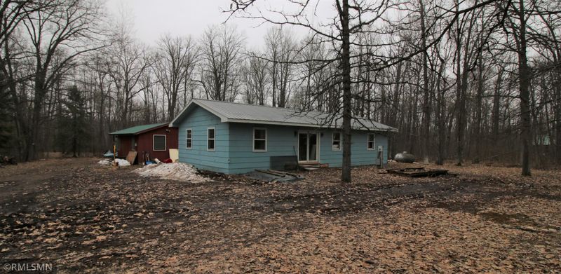 27082 Riverview Dr, Mora, MN 55051