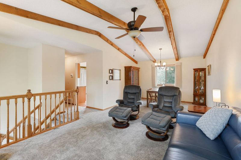13140 Valley Forge Ln N, Champlin, MN 55316