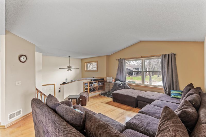 221 112th Ln NW, Coon Rapids, MN 55448