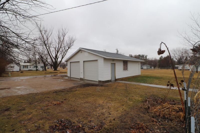 415 2nd Ave SW, Long Prairie, MN 56347