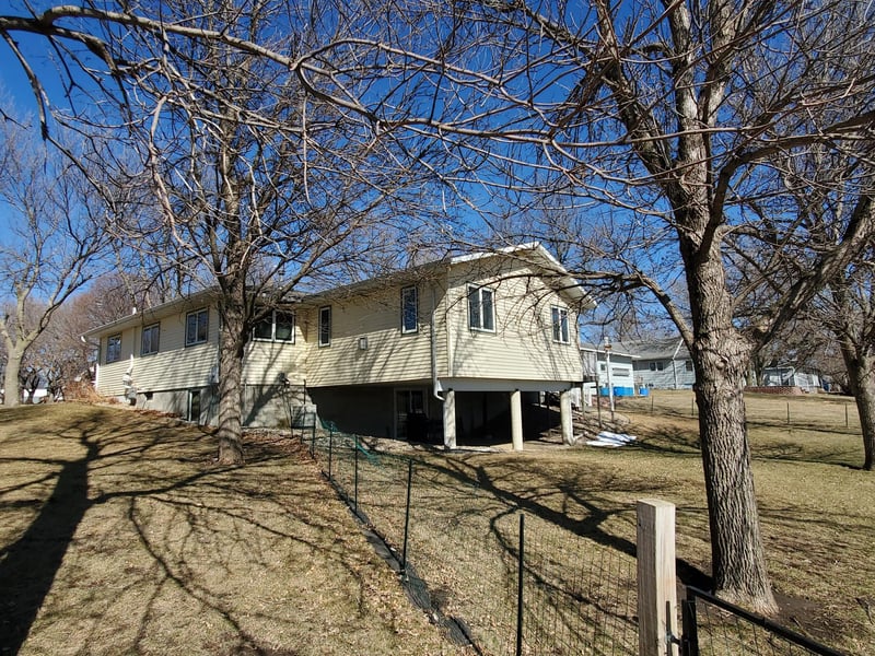 101 Judd St W, Ihlen, MN 56164