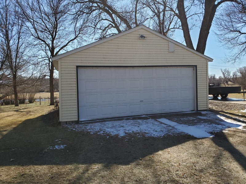 101 Judd St W, Ihlen, MN 56164