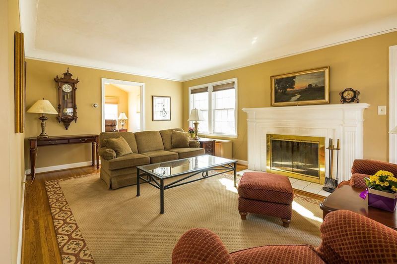 4123 York Ave S, Minneapolis, MN 55410