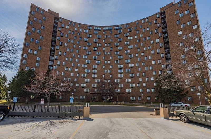 1181 Edgcumbe Rd #1609, Saint Paul, MN 55105