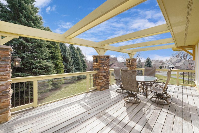 14013 Kings Ct, Savage, MN 55378
