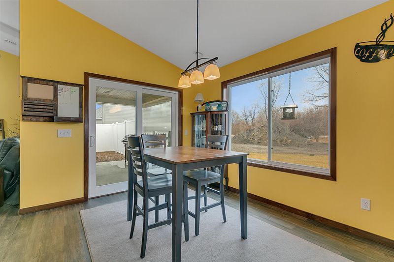 603 Brookwood Ln, Saint Cloud, MN 56303