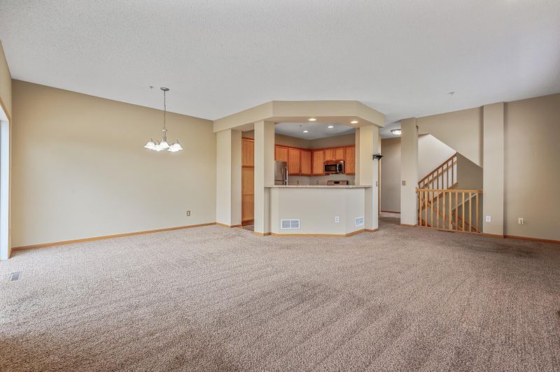 4332 Victor Pa #2, Hugo, MN 55038