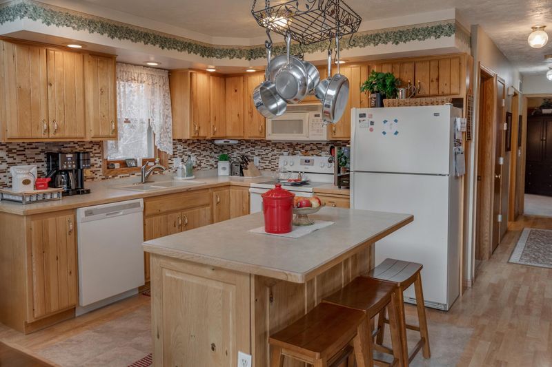 30257 Nickolson Dr, Laporte, MN 56461