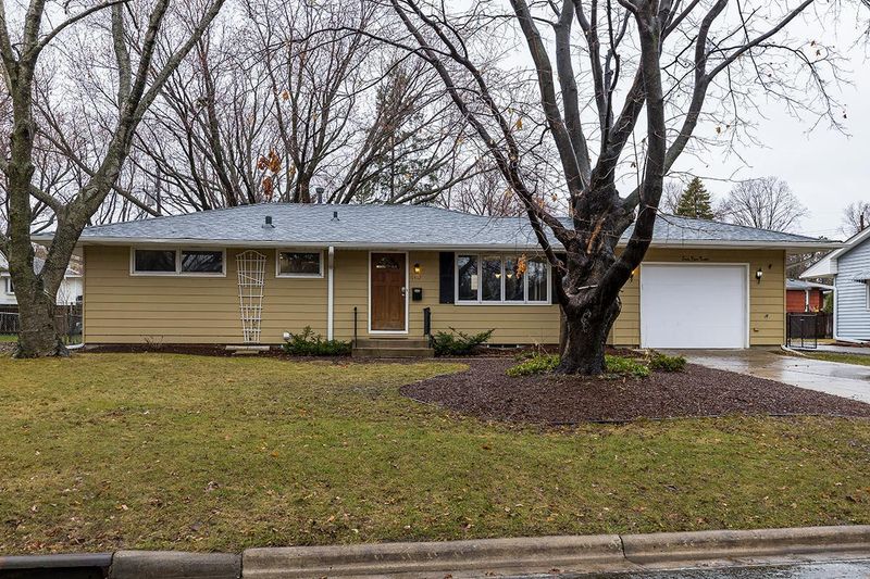 6412 Josephine Ave, Edina, MN 55439
