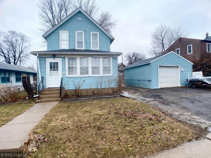 718 Hyacinth, Saint Paul, MN 55106