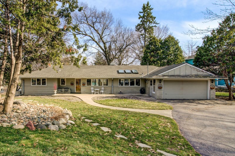 2670 Pheasant Rd, Orono, MN 55331