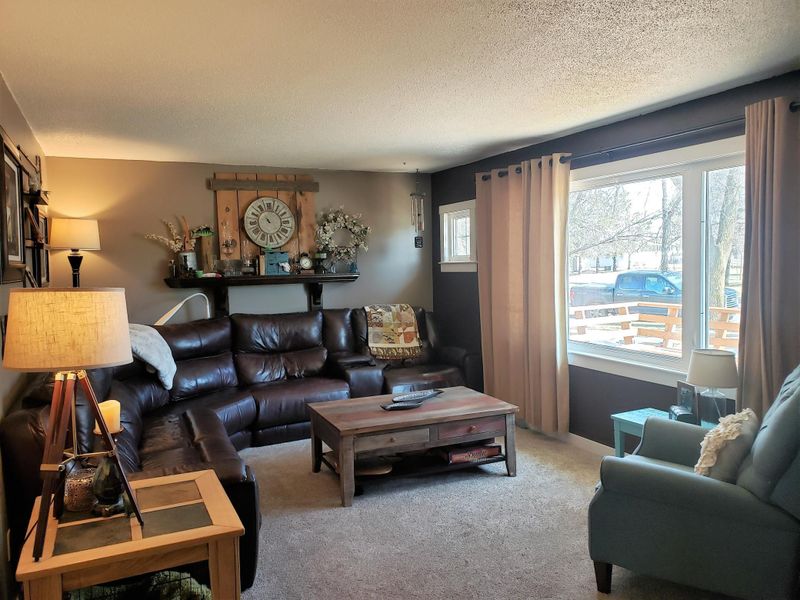 509 2nd St E, Morris, MN 56221