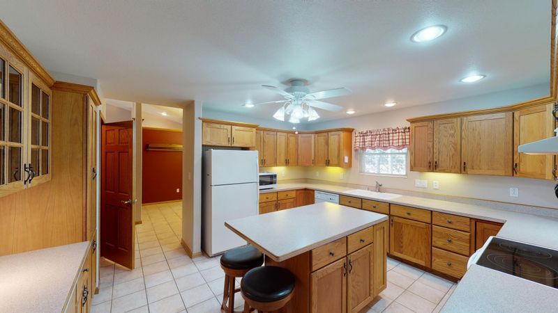 N15202 Delaney Rd, Trempealeau, WI 54661