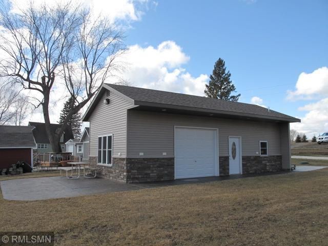 4192 Norton Ave NW, Annandale, MN 55302