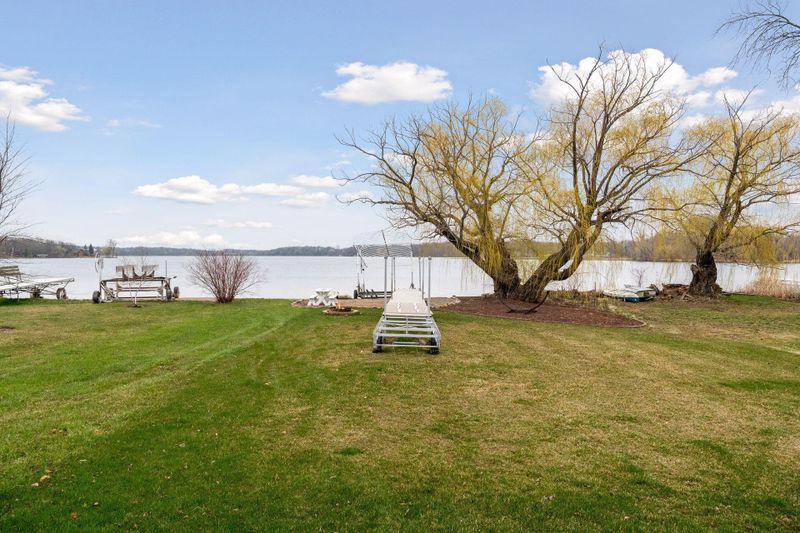 1702 Lawrence Cir NW, Annandale, MN 55302