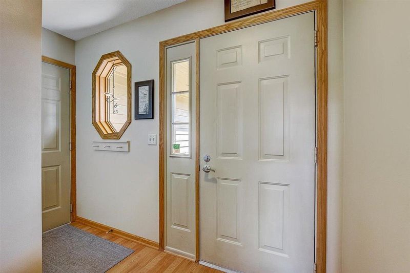 19240 Xavier St NW, Elk River, MN 55330