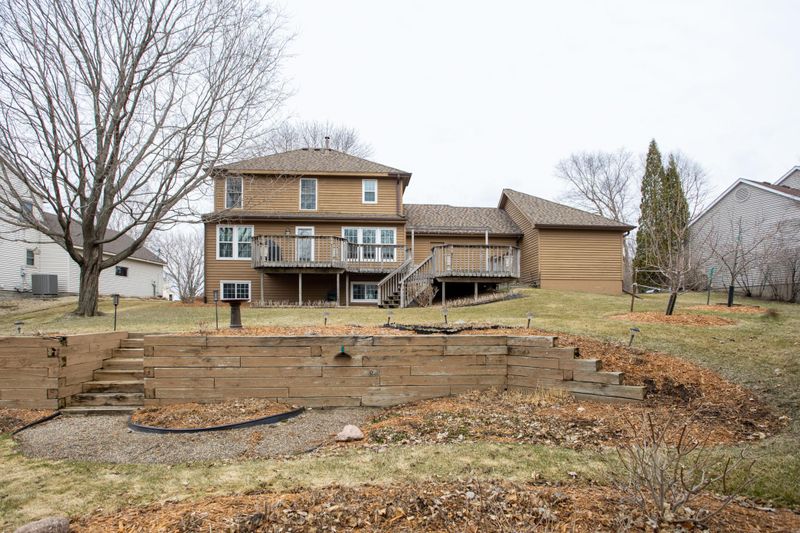 12660 Dorchester Trl, Apple Valley, MN 55124