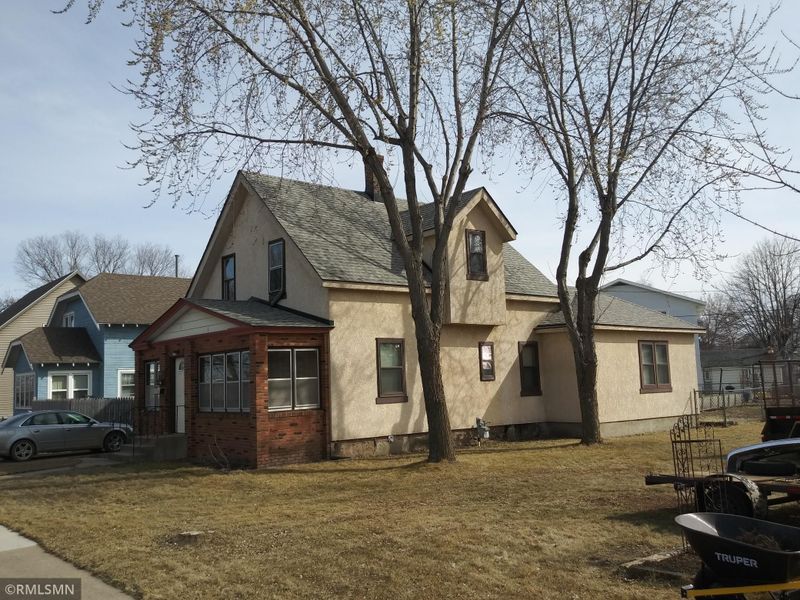 1434 Breckenridge Ave, Saint Cloud, MN 56303