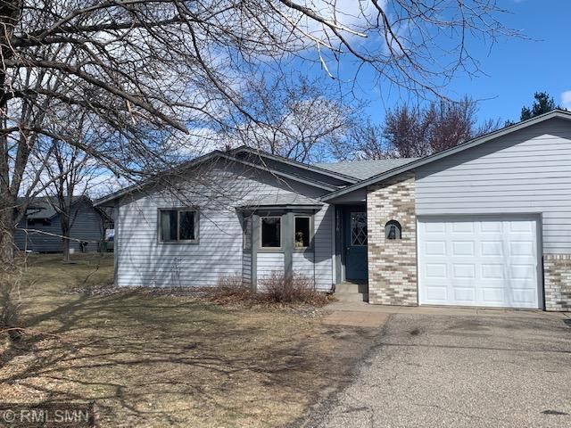 14176 Pineview Dr, Becker, MN 55308