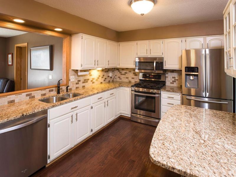 7481 Berkshire Way, Maple Grove, MN 55311
