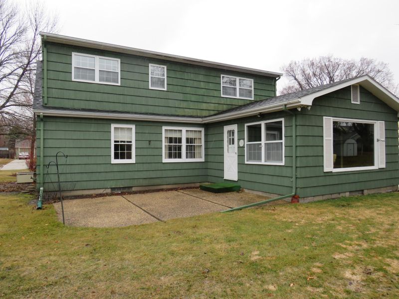 602 10th St S, Benson, MN 56215