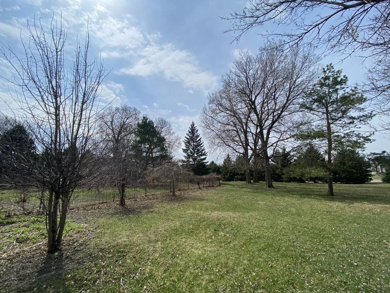 1800 Maple, Northfield, MN 55057