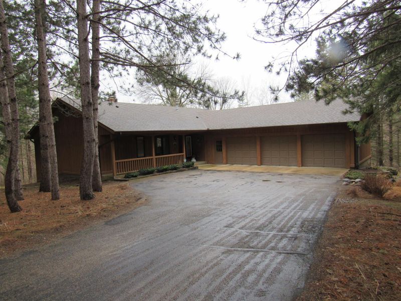 3666 Pine Tree Ct NE, Rochester, MN 55906