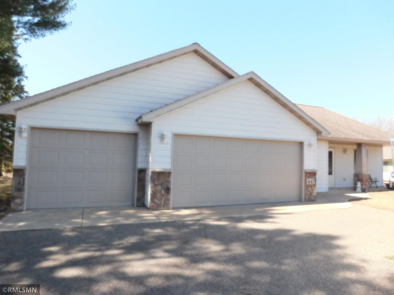 417 16th Ave SE, Saint Joseph, MN 56374