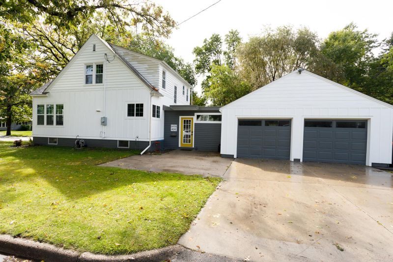 1404 Fillmore St, Alexandria, MN 56308