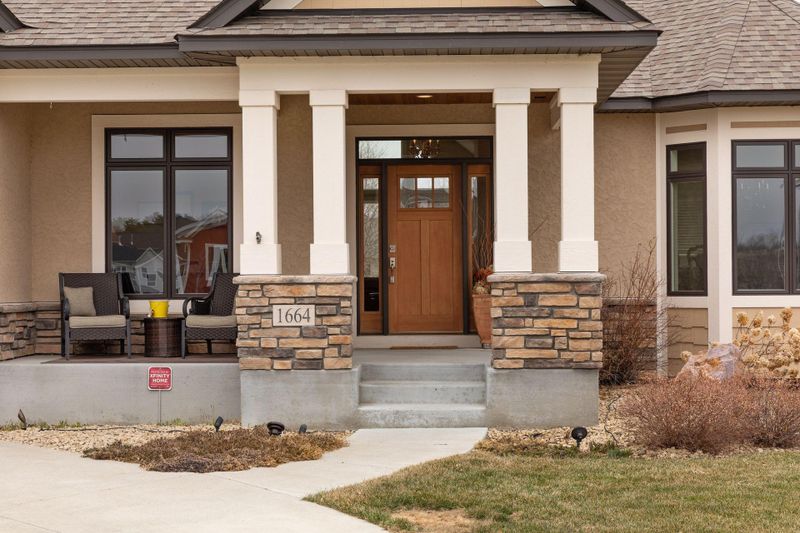 1664 Fallbrooke Dr, Hastings, MN 55033