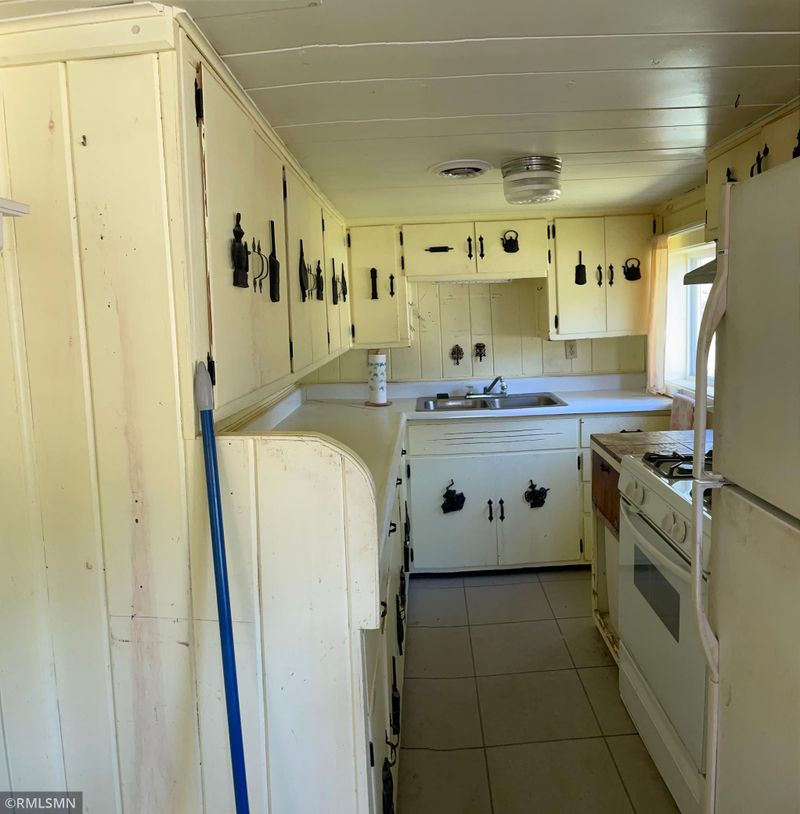 8804 Highway 1, Cook, MN 55723