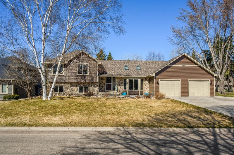 9956 Elm Creek Trl N, Champlin, MN 55316