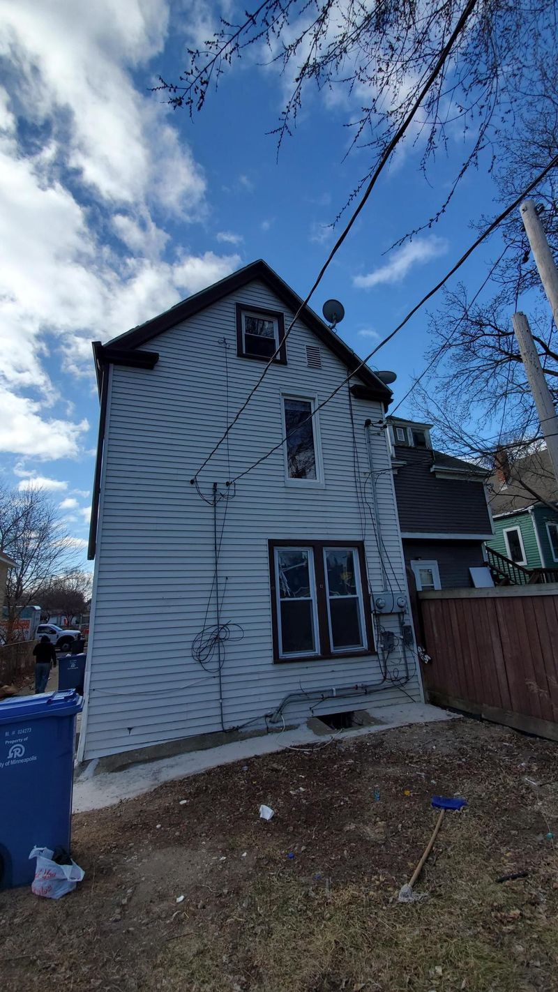 1006 E 21st St, Minneapolis, MN 55404