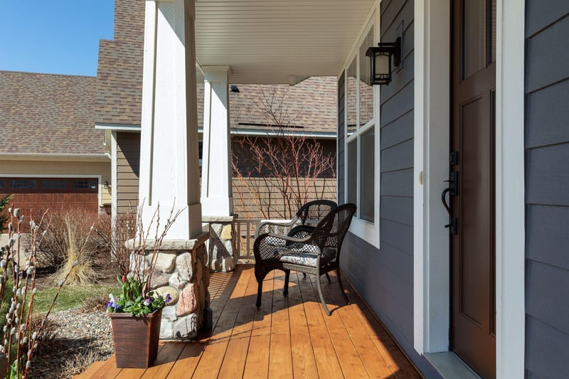 339 Crowley Cir, West Saint Paul, MN 55118