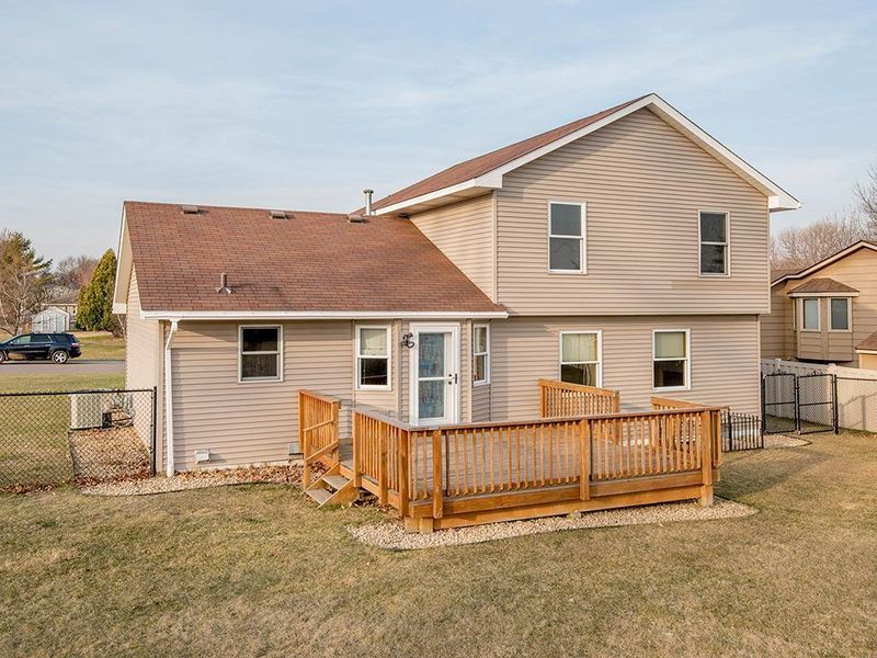 12976 96th Ave N, Maple Grove, MN 55369