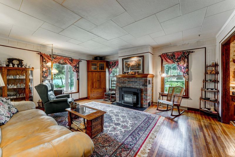 526 Lake St N, Prescott, WI 54021