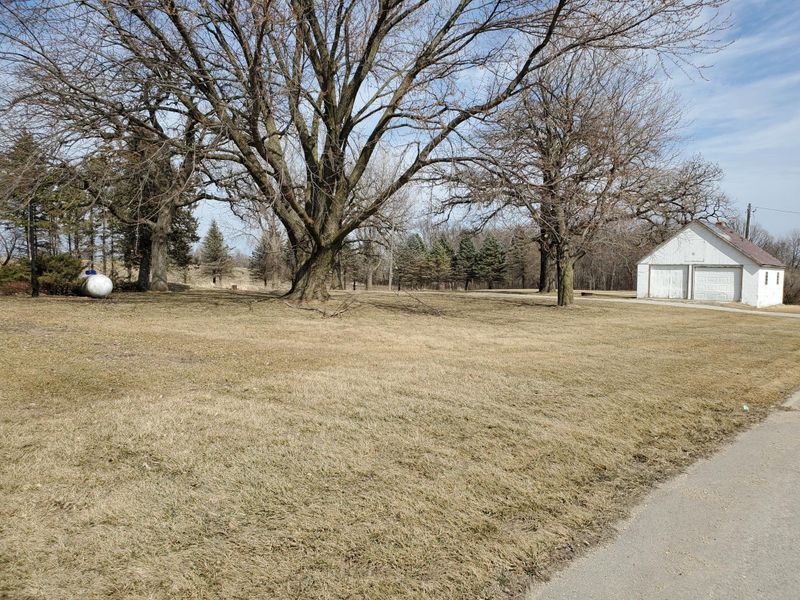 60537 195th Ave, Dodge Center, MN 55927