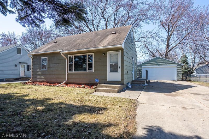 5721 Zane Ave N, Crystal, MN 55429