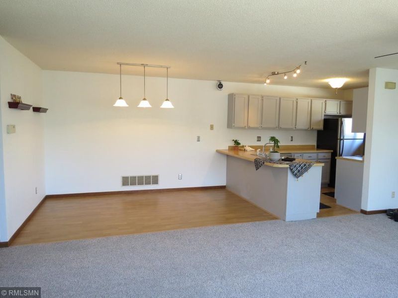 13991 60th Street Ct N #308, Stillwater, MN 55082