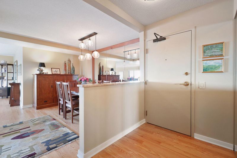 2950 Dean Pw #602, Minneapolis, MN 55416