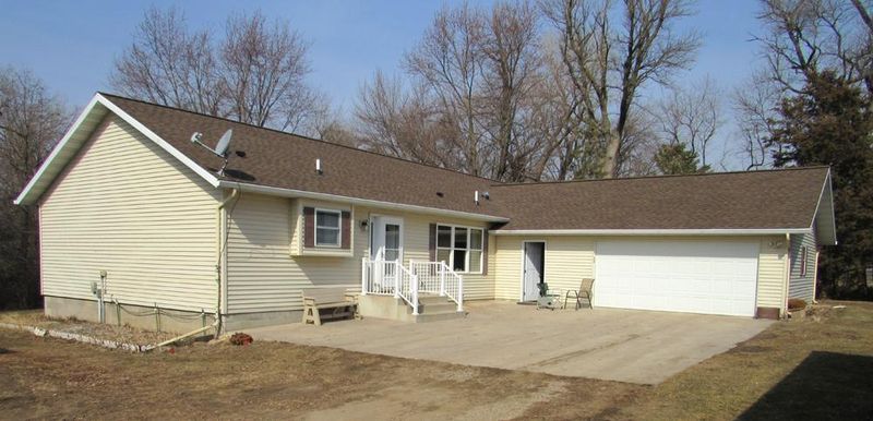 33886 533rd Ave, Lafayette, MN 56054